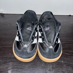 Adidas samba size 5 1/2